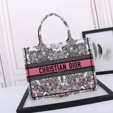 Christian Dior Shopping Bags